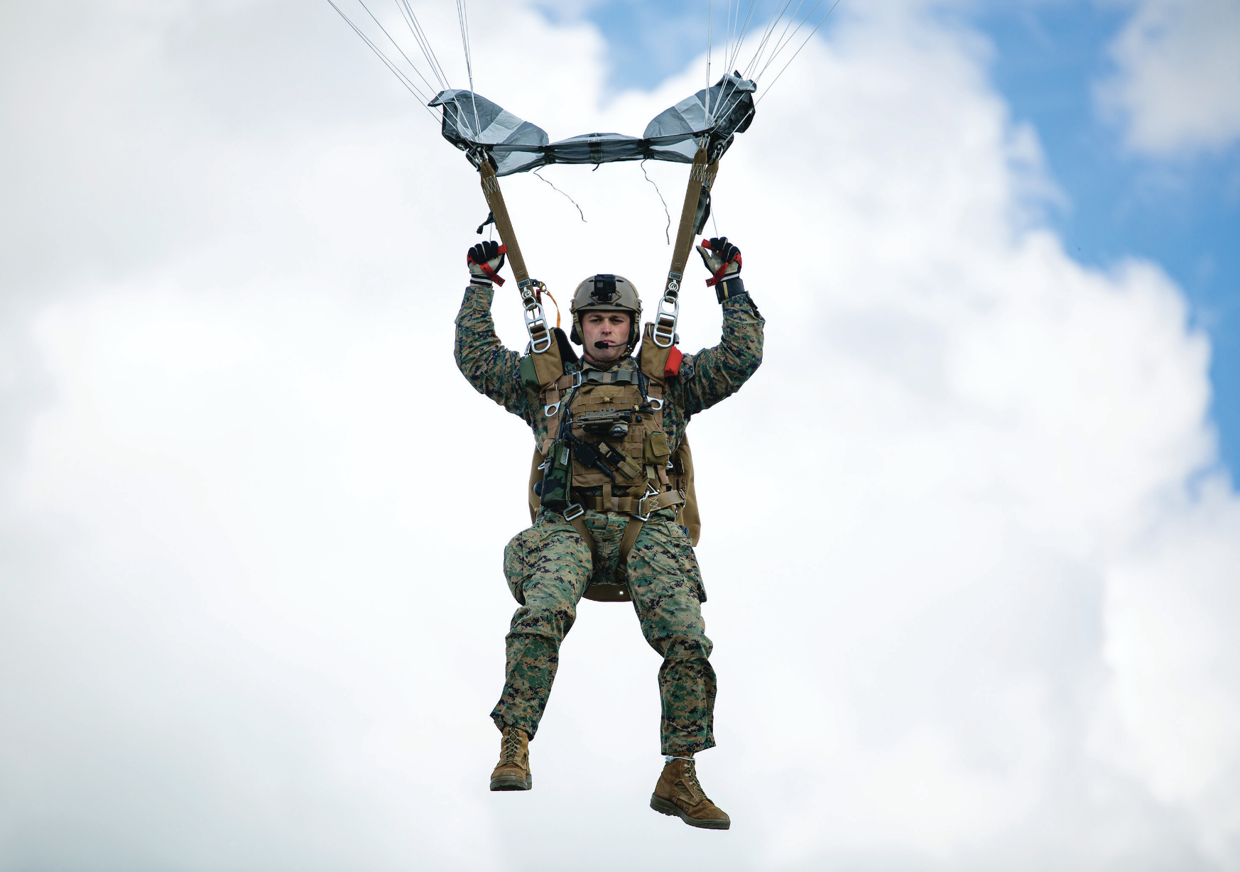 Marine Corps Gunnery Sergeant Patrick Doody, jumpmaster with 4th Reconnaissance Battalion, 4th Marine Division, Marine Forces Reserve,conducts military freefall special insertion during Baltic Operations 2024, Gotland, Sweden, June 7, 2024 (U.S. Marine Corps/Mark Andries)